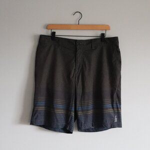 Eddie Bauer Men's Sz L Flexion Amphib Striped Casual Outdoor Swim Shorts